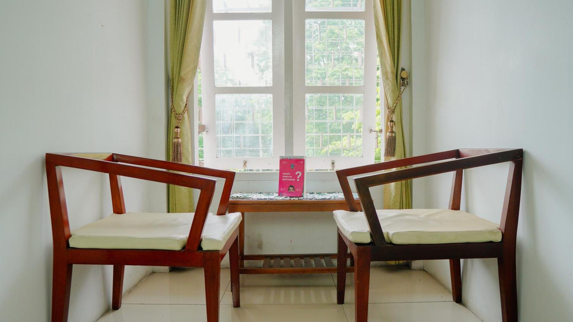Dormitory Tourism Sritanjung Banyuwangi By Gajahsora Management Luaran gambar